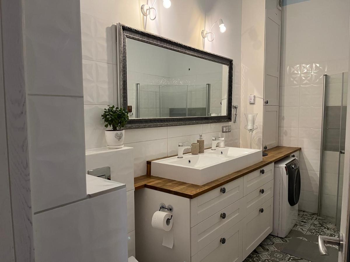Apartament Przy Ratuszu Appartement Barczewo Buitenkant foto